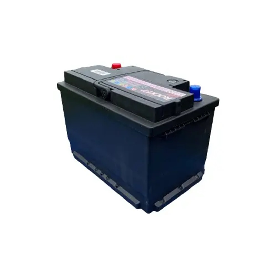 Batería Rocket SMF-57220 72Ah 610 CCA Positivo Derecho Para Auto