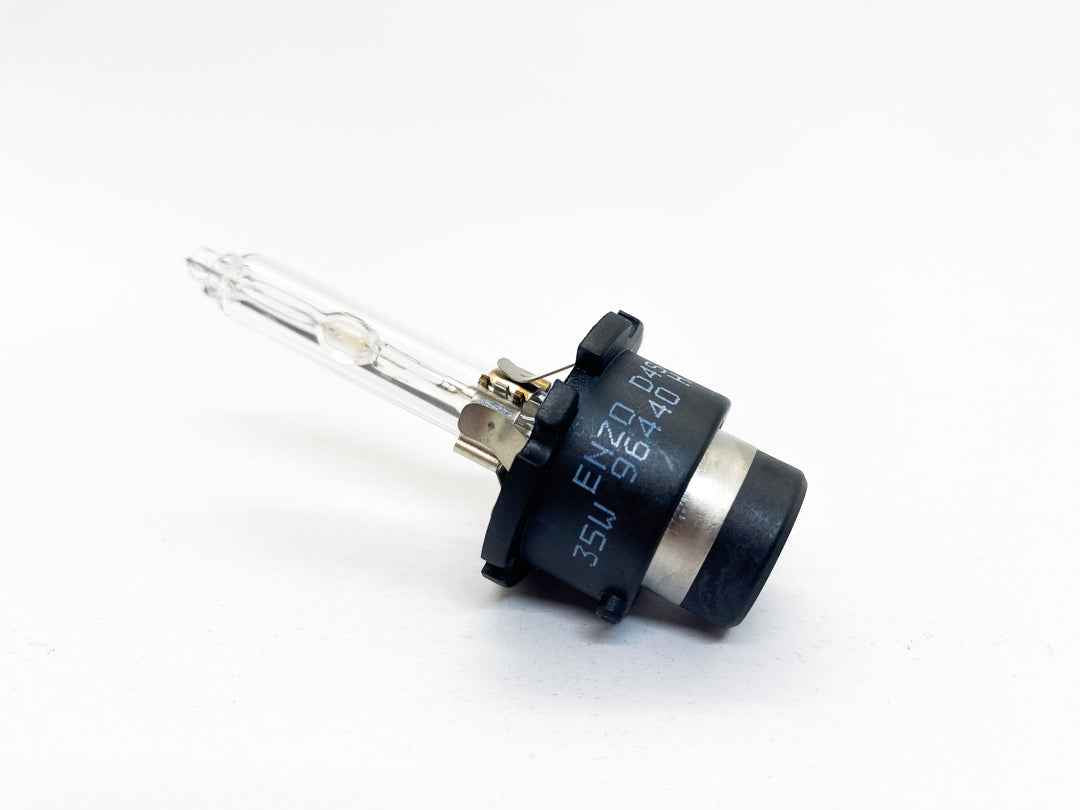 Ampolletas Xenón D4S ENZO 96440 35W PK32d-2 HCB 6000K